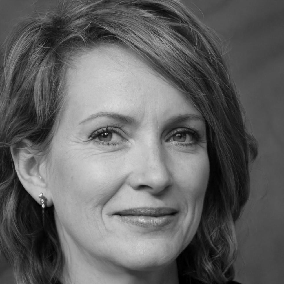 Portrait de Marie Dubois, Directrice Administrative